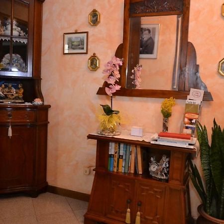 B&B Il Pavone Бусето Екстериор снимка