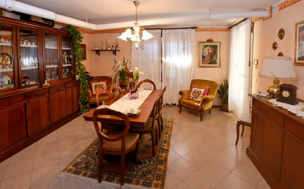 B&B Il Pavone Бусето Екстериор снимка
